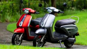 Read more about the article iVOOMi: Smartphone-features on a scooter! Only Rs.2,999, a great deal not to miss